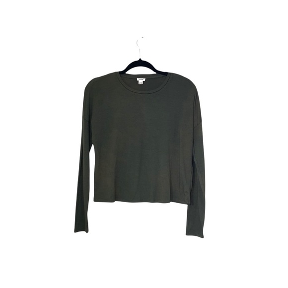 Garage Tops - Garage Olive Green Cropped Long Sleeve Crew Neck Basic Top Medium Women’s
